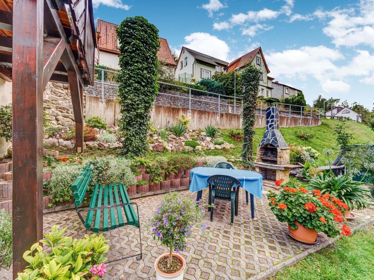 Holiday Home With Garden Langenbach  外观 照片