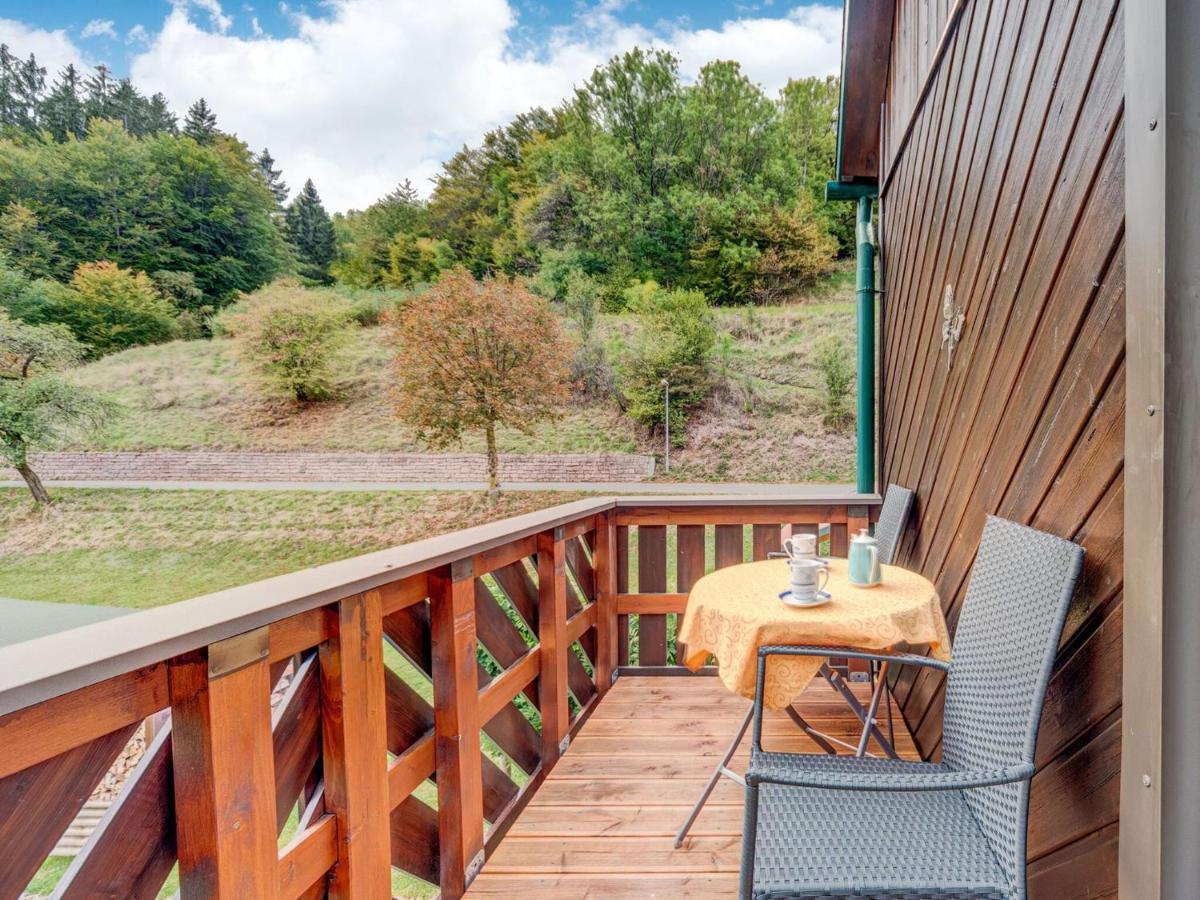 Holiday Home With Garden Langenbach  外观 照片