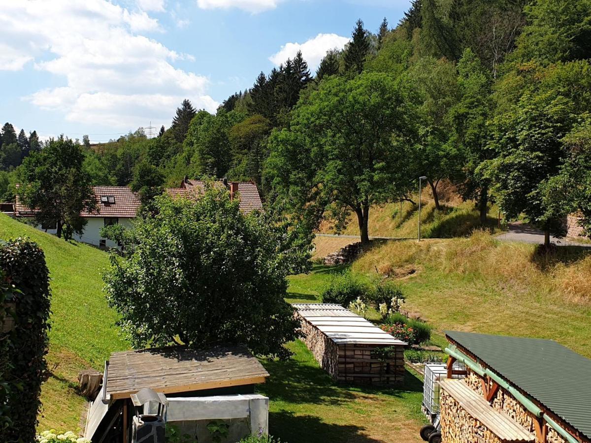 Holiday Home With Garden Langenbach  外观 照片