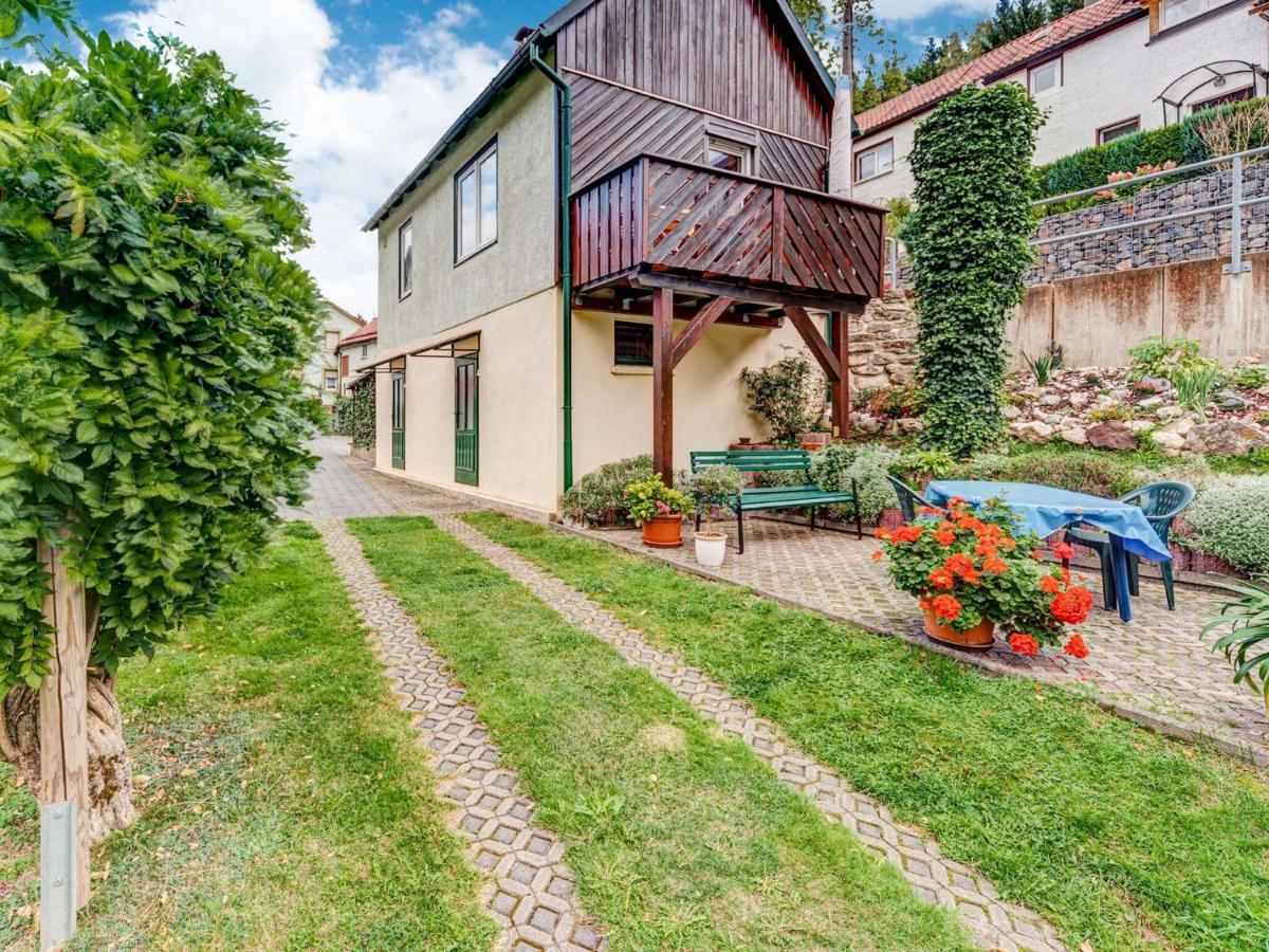 Holiday Home With Garden Langenbach  外观 照片